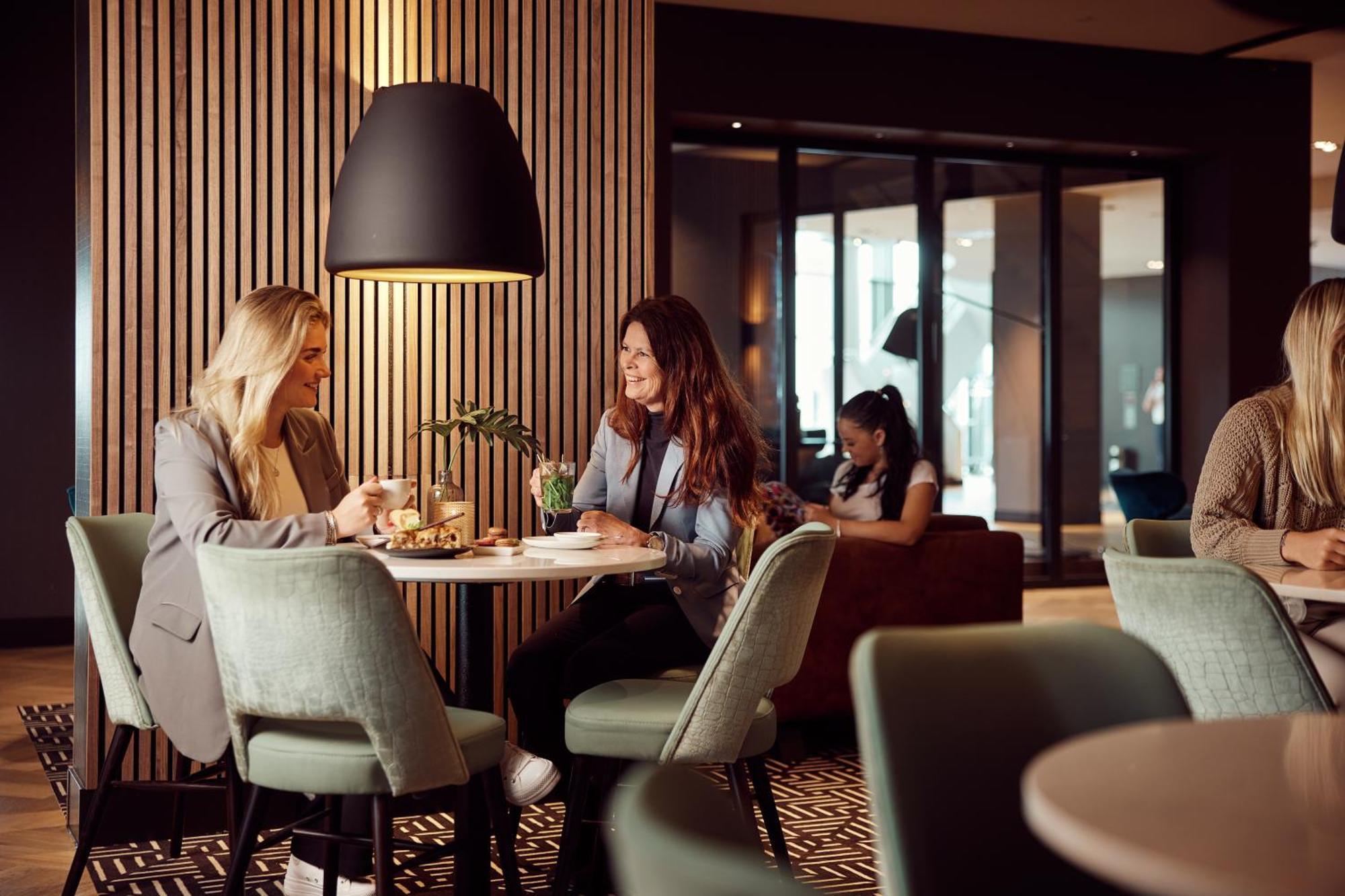 Van Der Valk Hotel Veenendaal Eksteriør billede