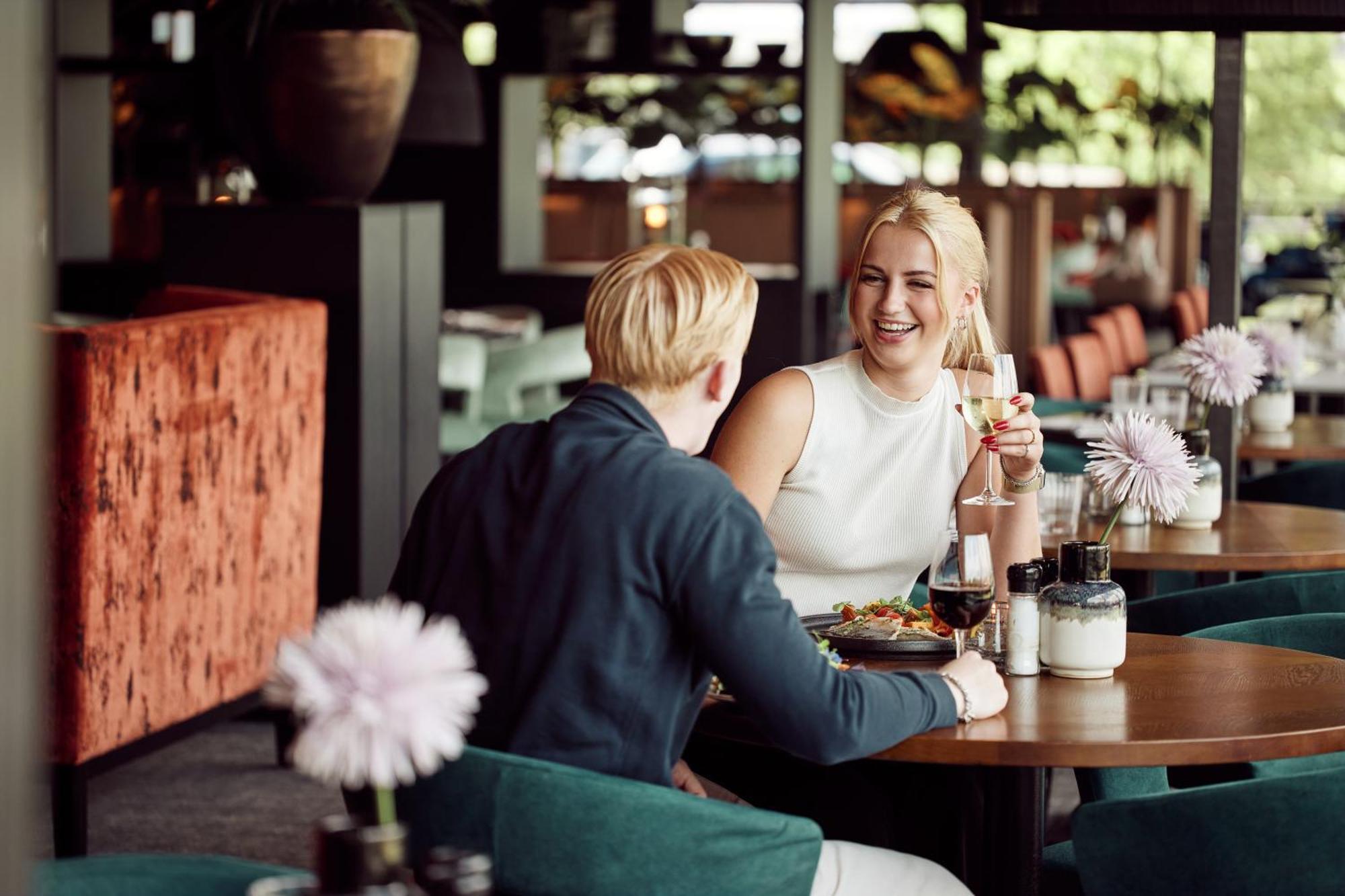 Van Der Valk Hotel Veenendaal Eksteriør billede